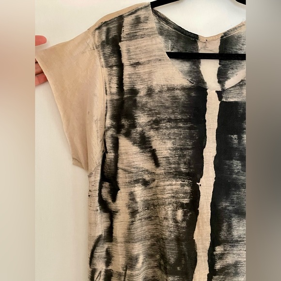 Amy Glenn A147G OOAK hand-painted t-shirt - Picture 2 of 5